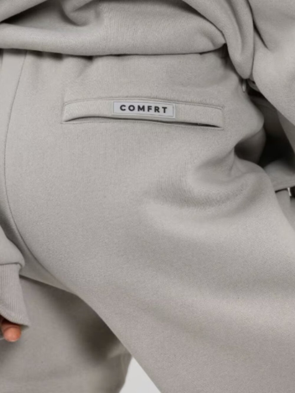 Comfrt Travel Essentials Sweatpants (Bark)